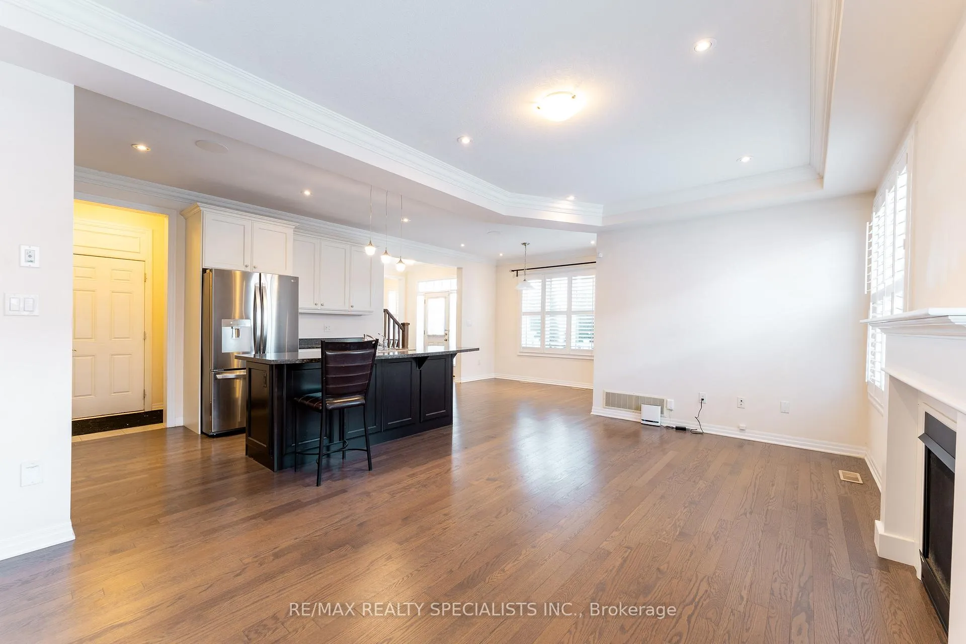 Photo 13 of 246 Spring Creek Drive, Hamilton, Waterdown — HOMEH