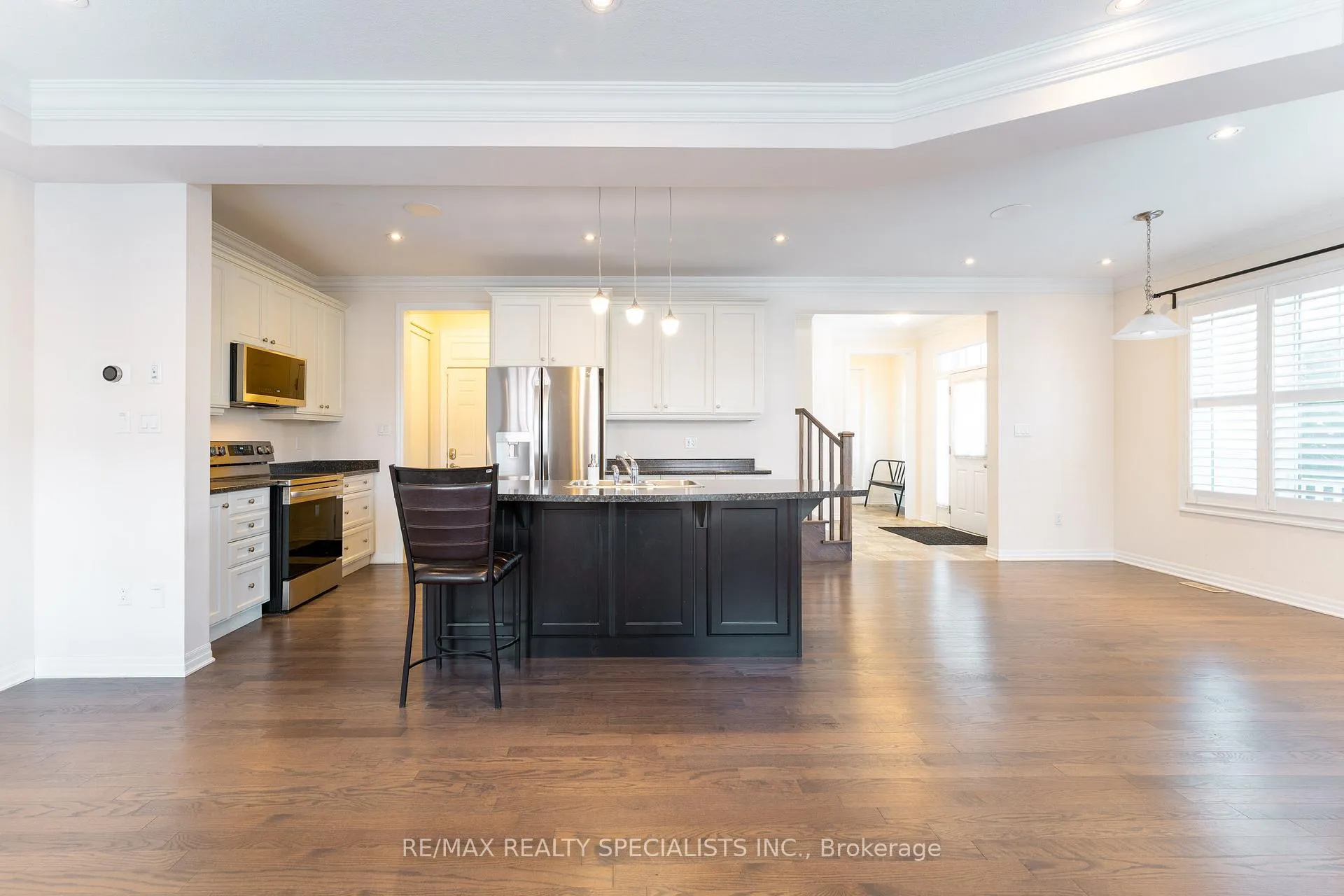 Photo 16 of 246 Spring Creek Drive, Hamilton, Waterdown — HOMEH