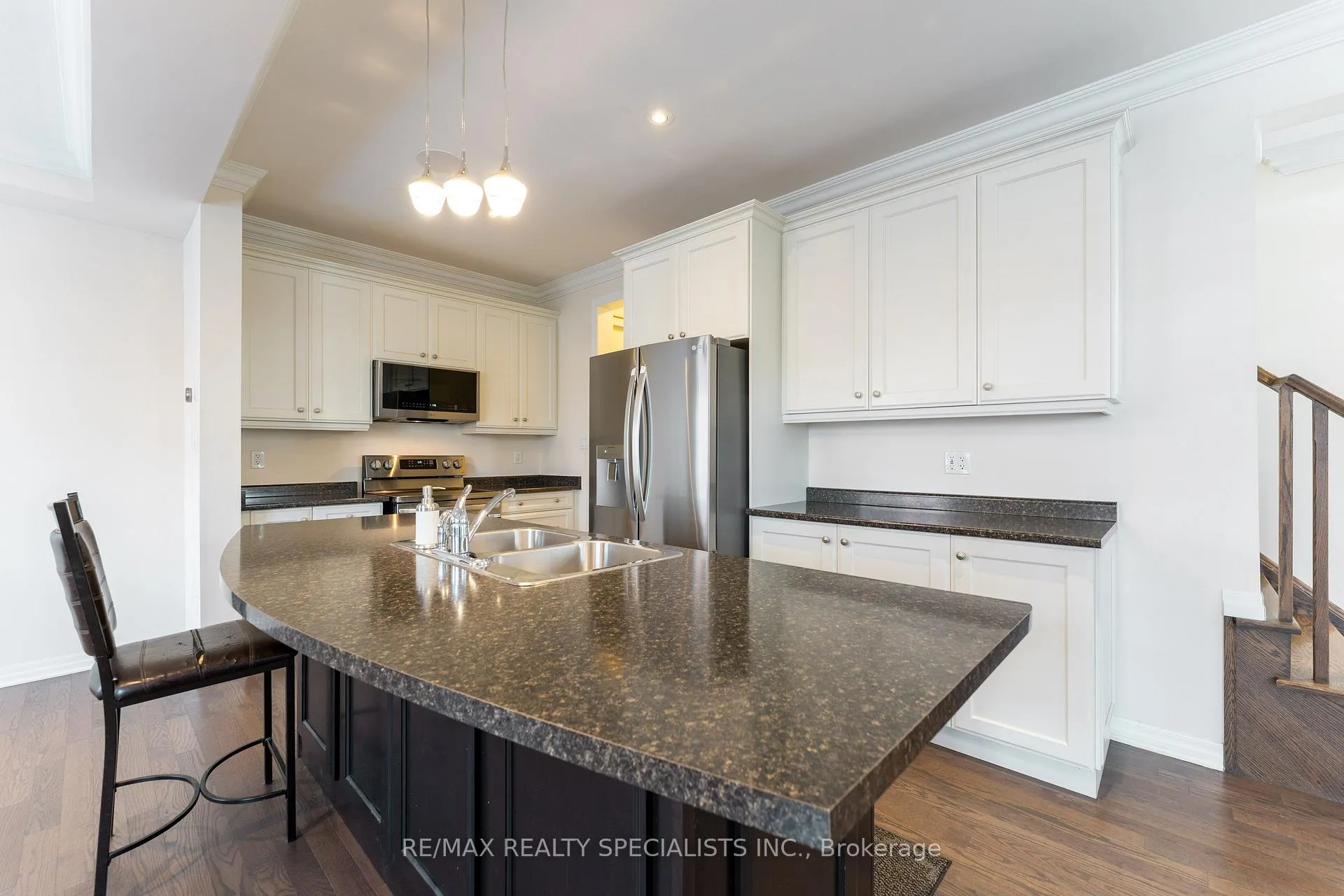 Photo 17 of 246 Spring Creek Drive, Hamilton, Waterdown — HOMEH