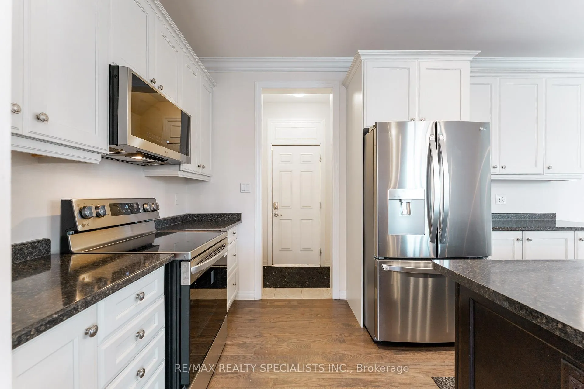 Photo 18 of 246 Spring Creek Drive, Hamilton, Waterdown — HOMEH