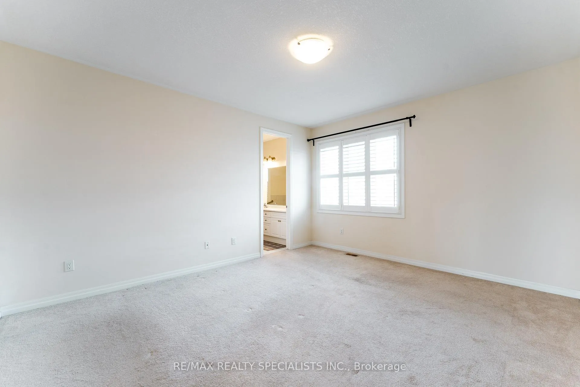 Photo 31 of 246 Spring Creek Drive, Hamilton, Waterdown — HOMEH