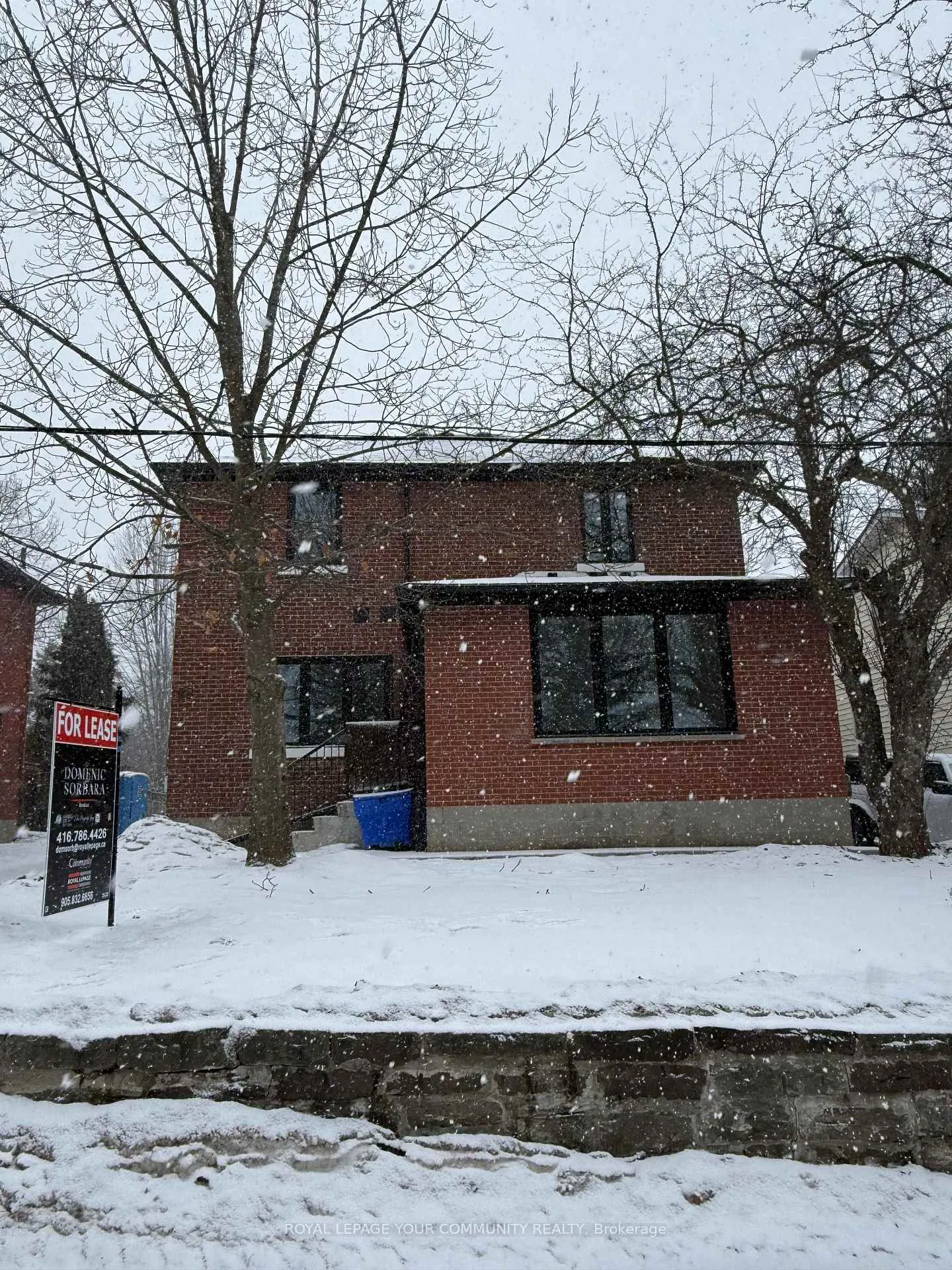 Photo 2 of Unit 4, 88 Spruce Street, Aurora, Aurora Village — HOMEH