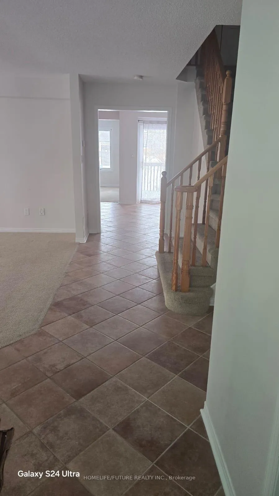 Photo 12 of 584 Woodmount Crescent, Oshawa, Samac — HOMEH