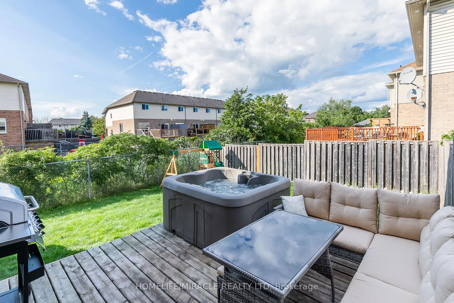 Photo 46 of 51 Palacebeach Trail, Hamilton, Stoney Creek — HOMEH