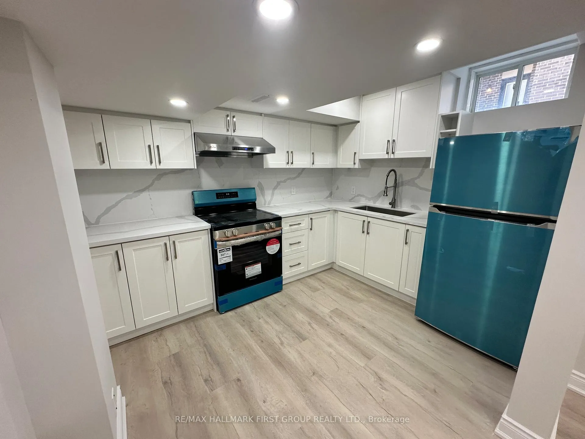 Photo 1 of Unit Lower, 33 Mountainside Crescent, Whitby, Rolling Acres — HOMEH