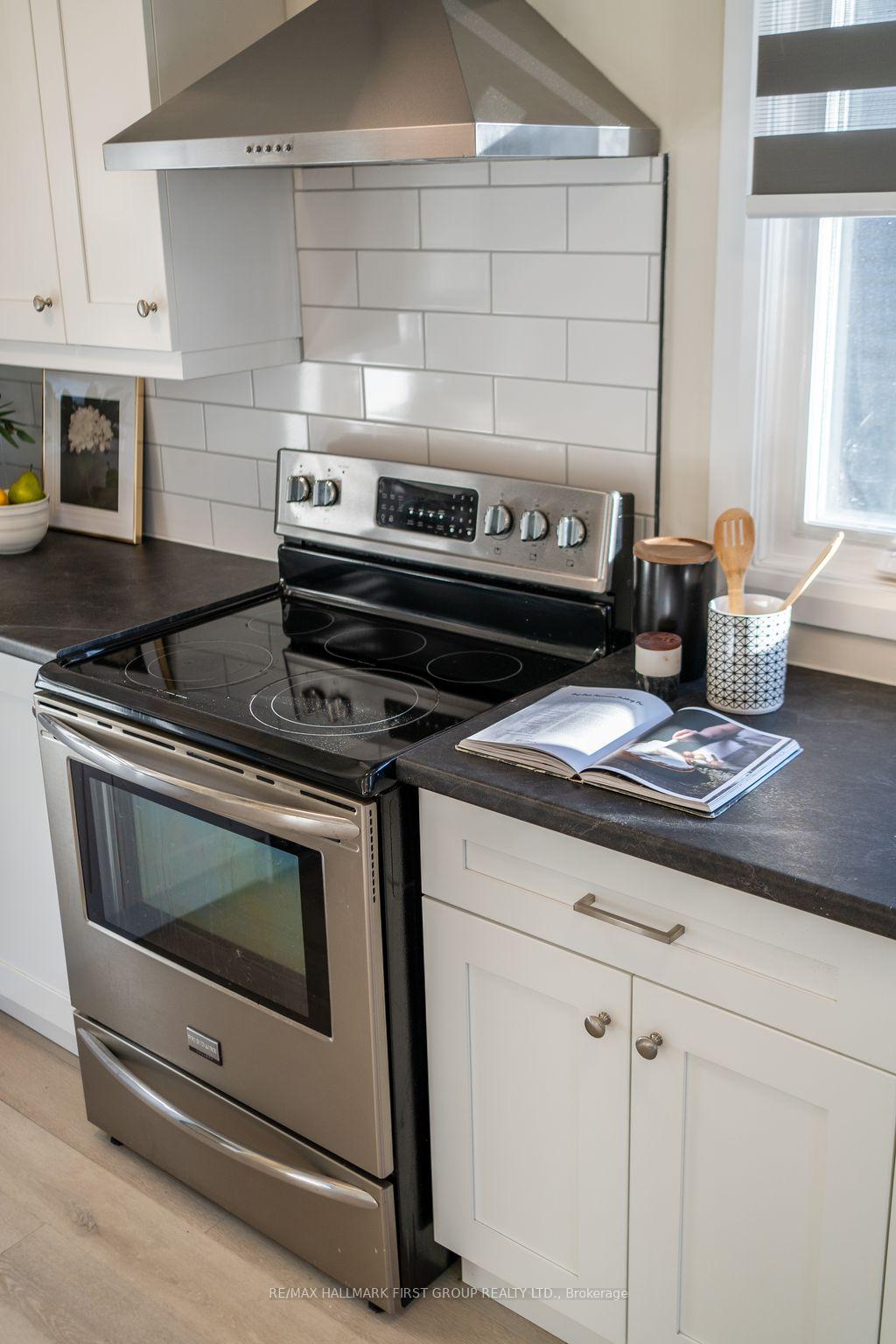 Photo 15 of 138 Burnham Street S, Cobourg — HOMEH