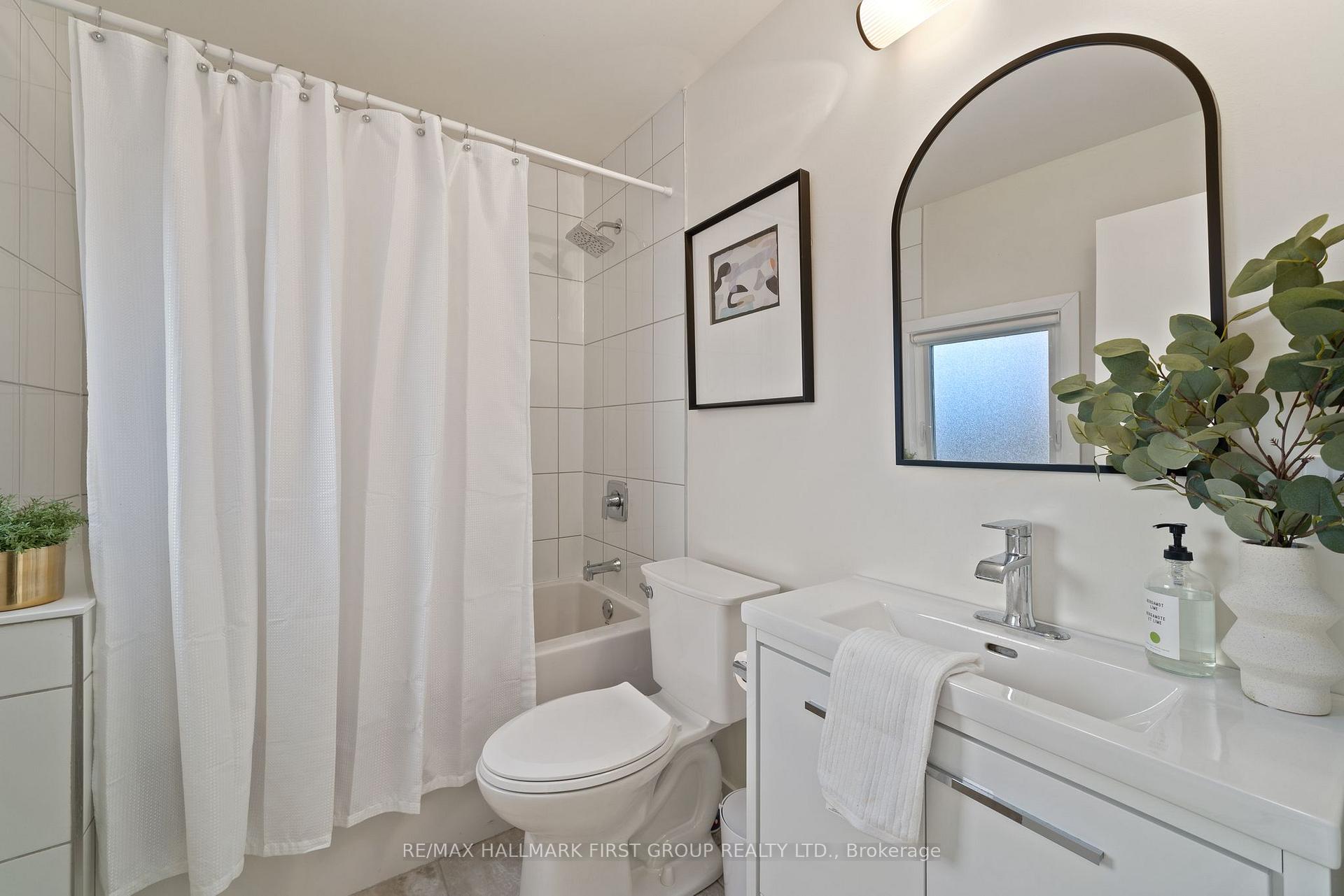 Photo 25 of 138 Burnham Street S, Cobourg — HOMEH