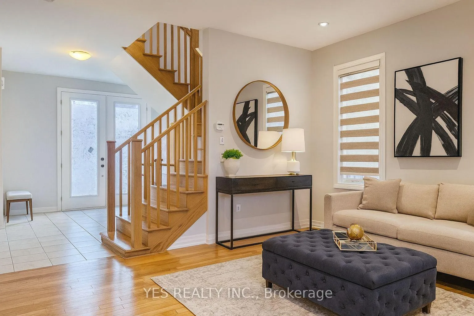 Photo 3 of 187 Provident Way, Hamilton, Mount Hope — HOMEH