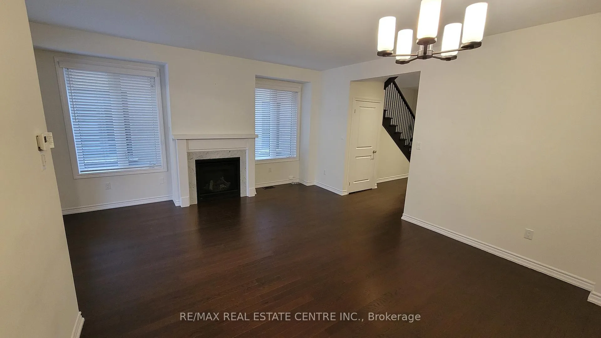 Photo 3 of 6 Coho Drive, Whitby, Lynde Creek — HOMEH