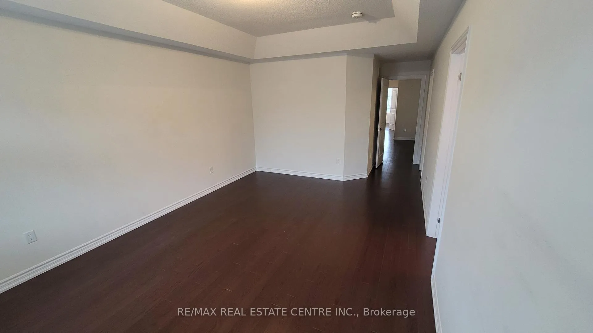 Photo 8 of 6 Coho Drive, Whitby, Lynde Creek — HOMEH