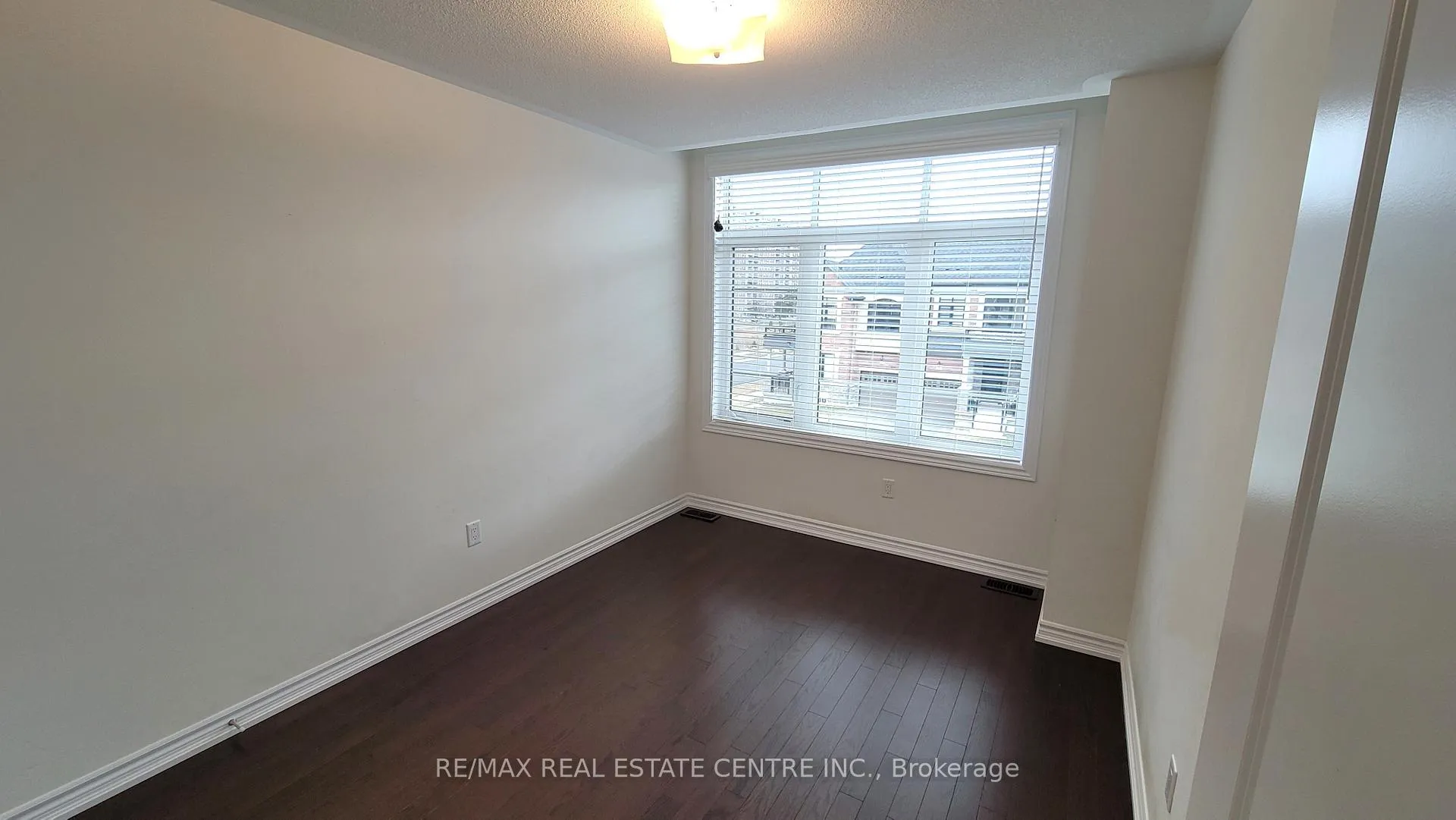 Photo 12 of 6 Coho Drive, Whitby, Lynde Creek — HOMEH
