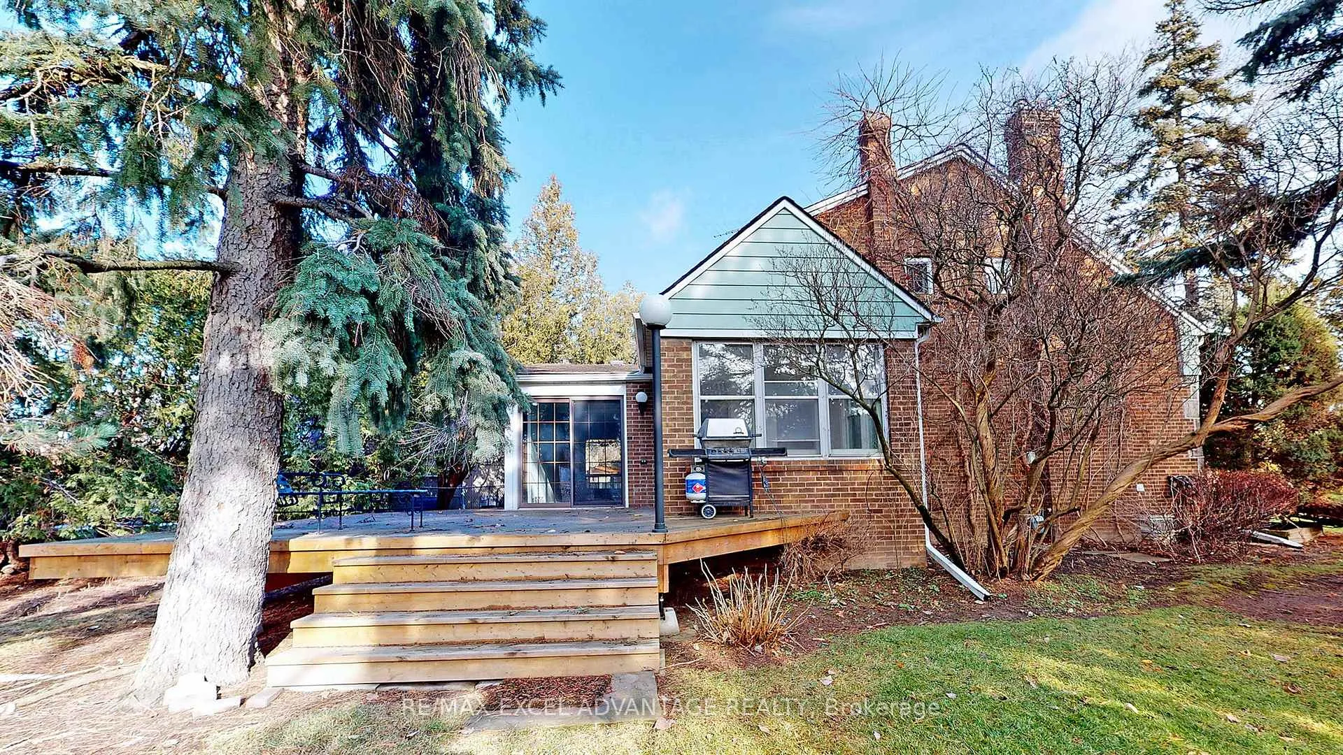 Photo 19 of 2 Sandringham Drive, Toronto, Bedford Park-Nortown — HOMEH
