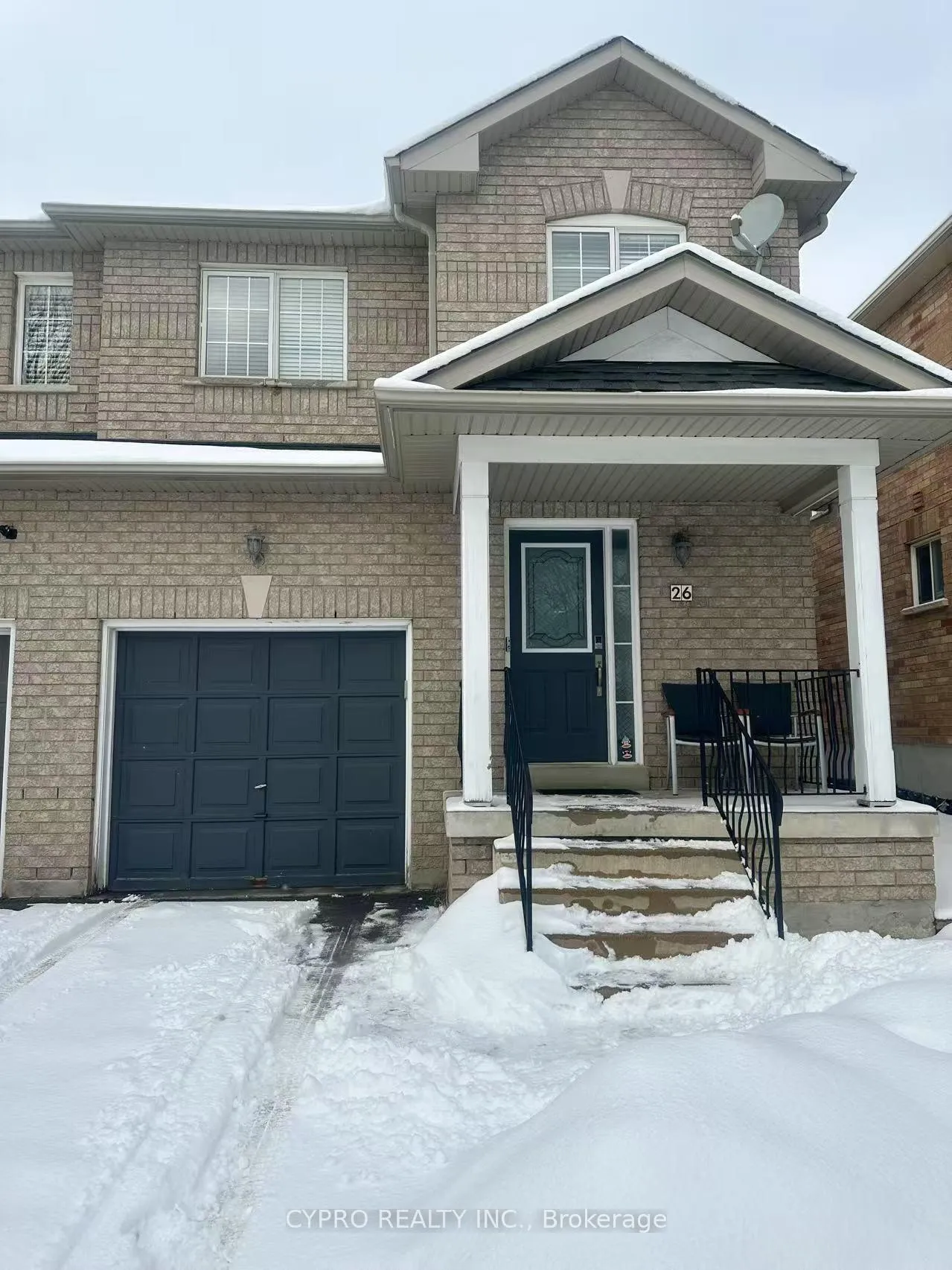 Front of 26 Warren Bradley Street