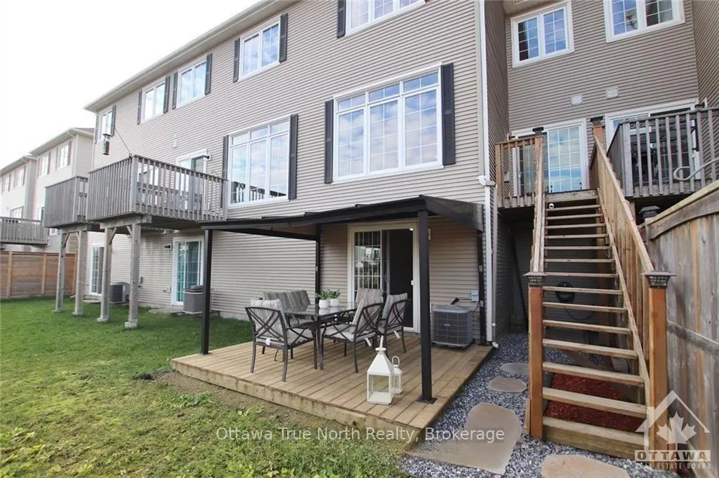 Photo 28 of 558 Pepperville Crescent, Ottawa, Kanata - Emerald Meadows/Trailwest — HOMEH