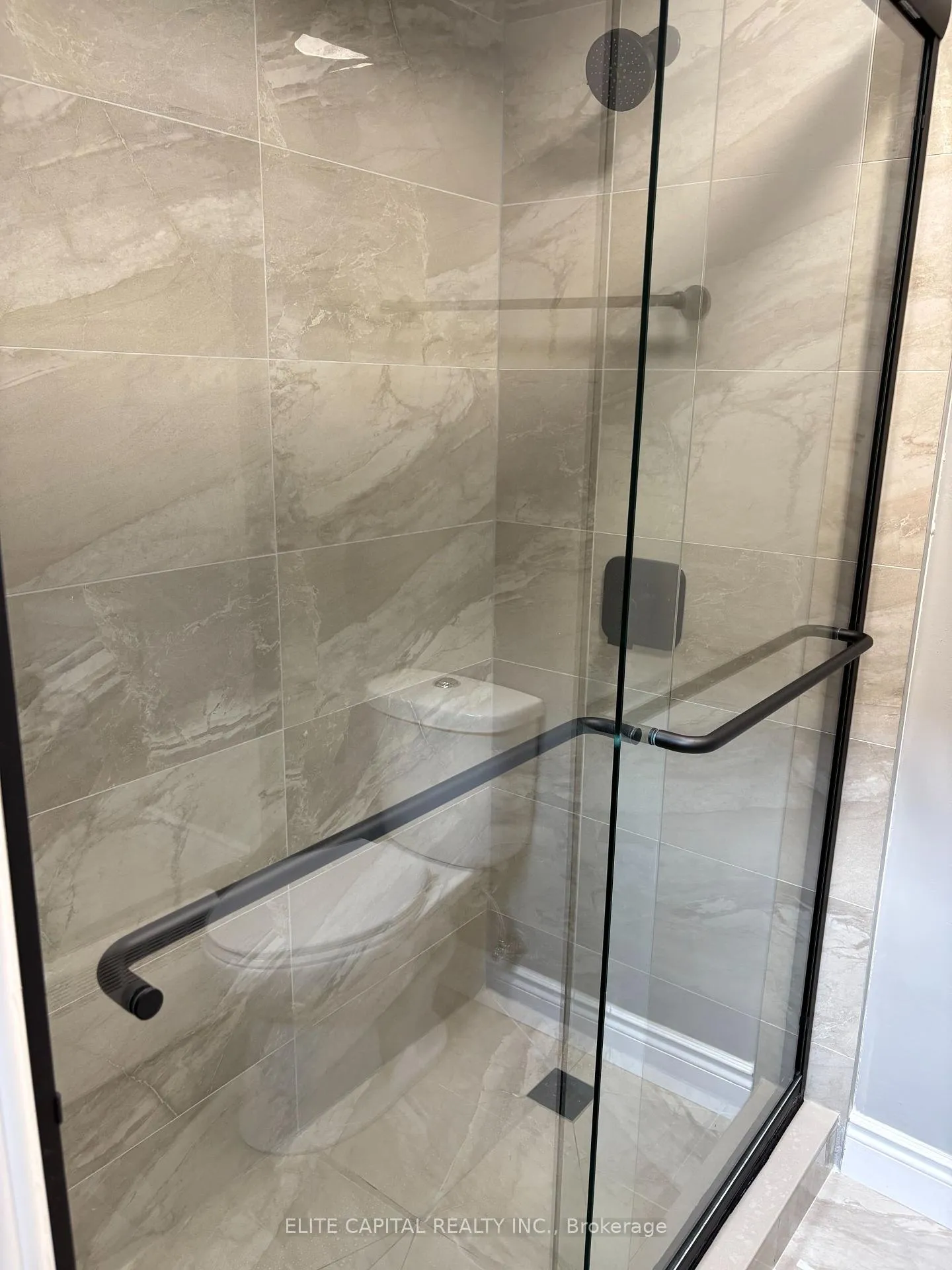 Photo 3 of Unit Unit B, 2183 Danforth Avenue, Toronto, East End-Danforth — HOMEH