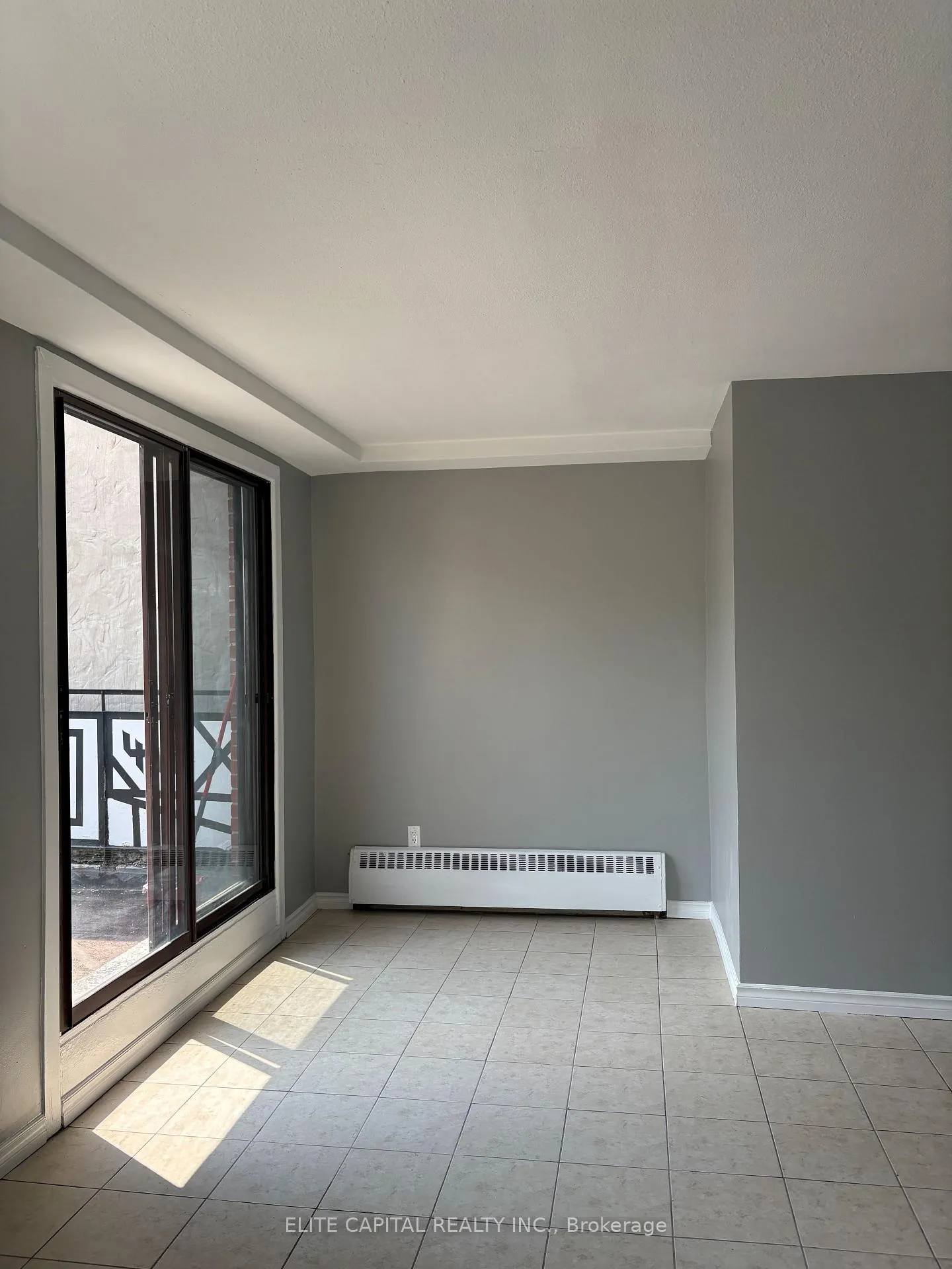 Photo 6 of Unit Unit B, 2183 Danforth Avenue, Toronto, East End-Danforth — HOMEH