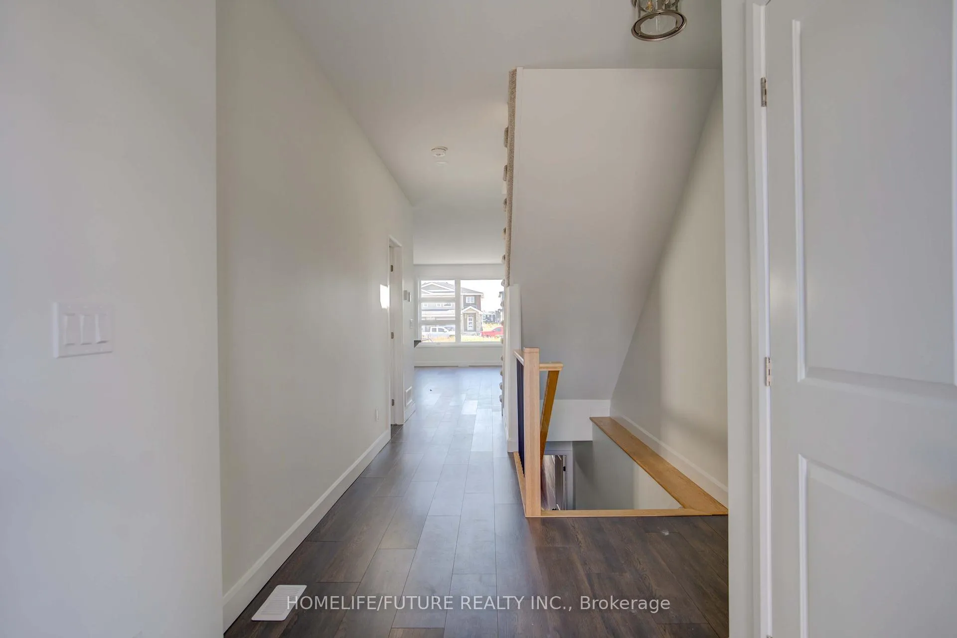 Photo 13 of 30 Walden Pond Drive, Loyalist, Amherstview — HOMEH