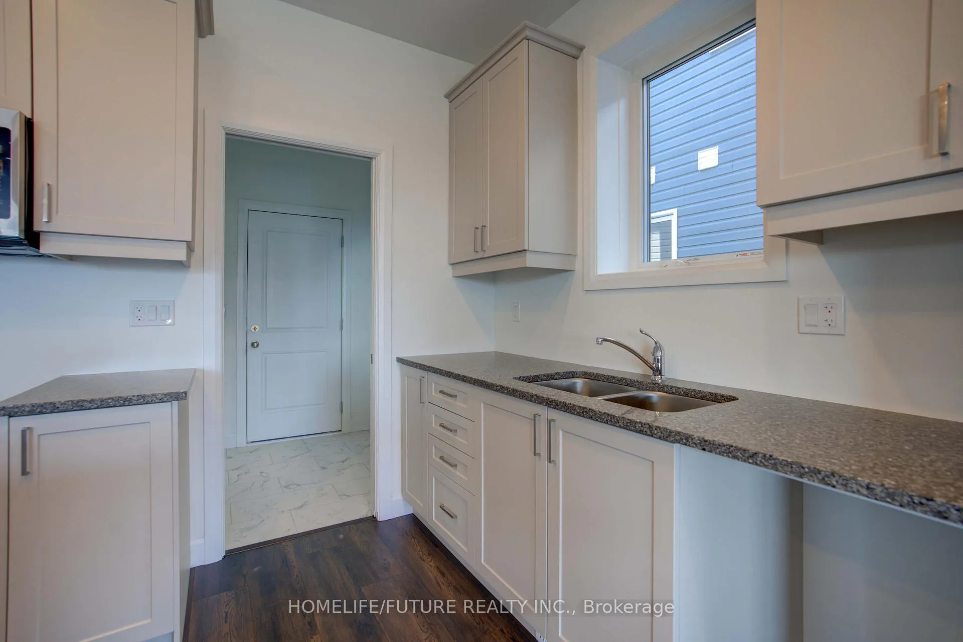 Photo 14 of 30 Walden Pond Drive, Loyalist, Amherstview — HOMEH