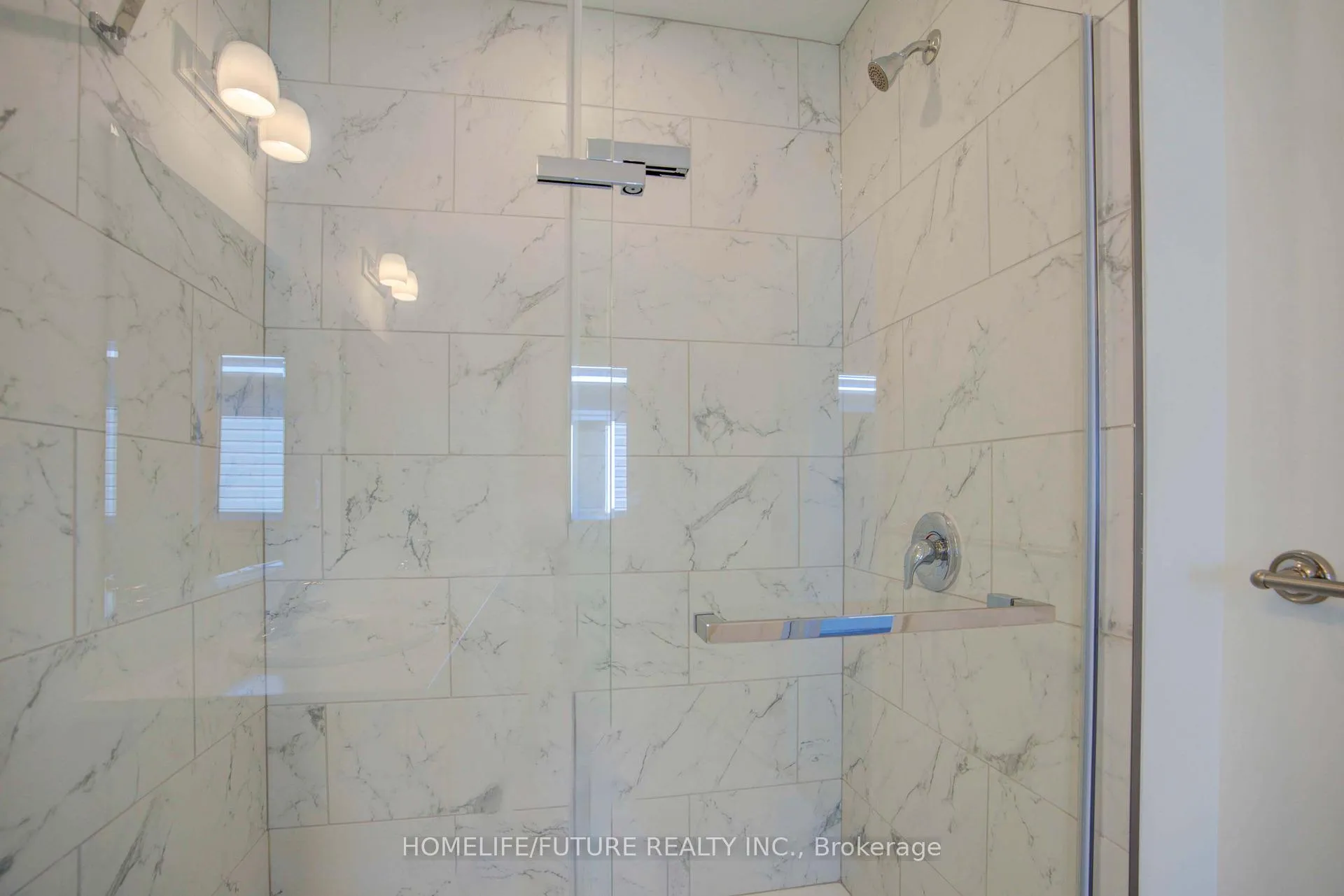 Photo 17 of 30 Walden Pond Drive, Loyalist, Amherstview — HOMEH