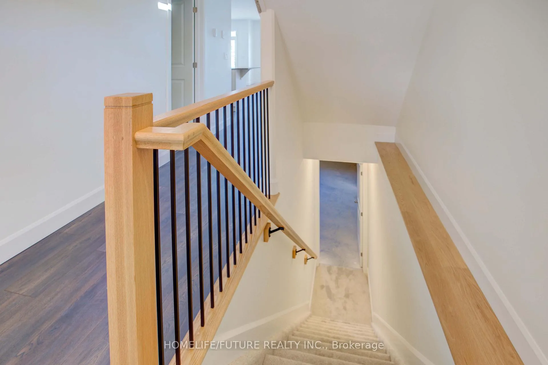 Photo 24 of 30 Walden Pond Drive, Loyalist, Amherstview — HOMEH