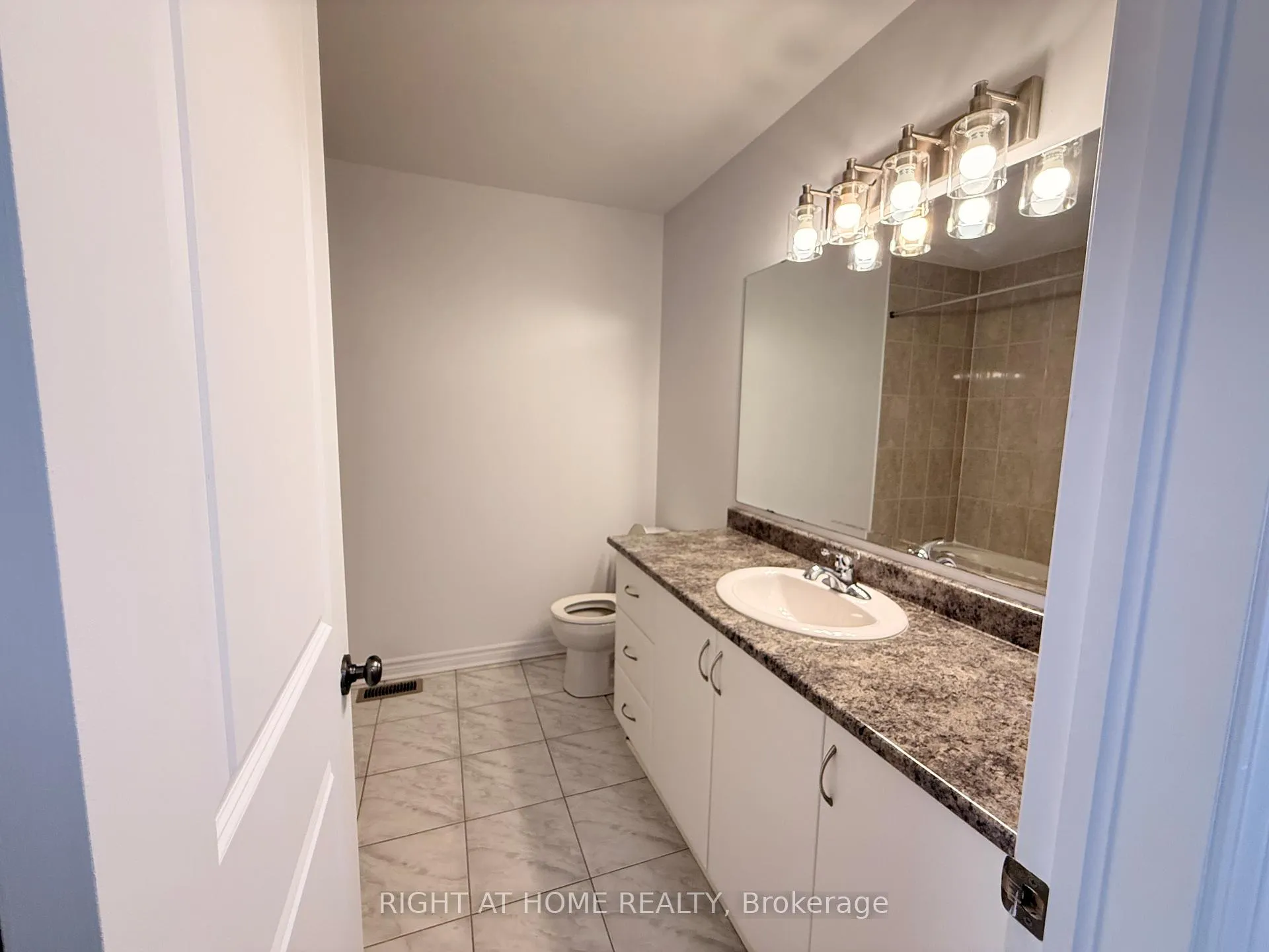 Photo 26 of 412 Stalwart Crescent, Ottawa, Blossom Park/Kemp Park/Findlay Creek — HOMEH