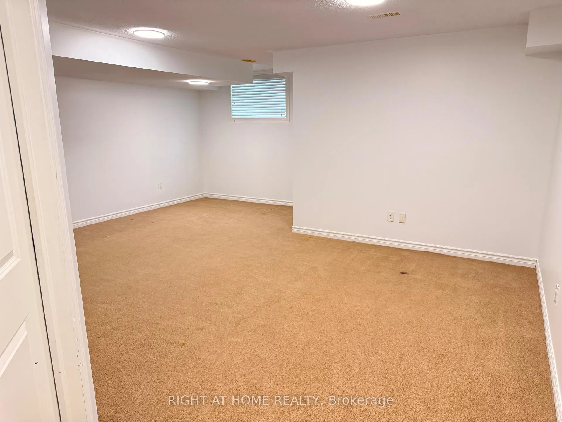 Photo 31 of 412 Stalwart Crescent, Ottawa, Blossom Park/Kemp Park/Findlay Creek — HOMEH