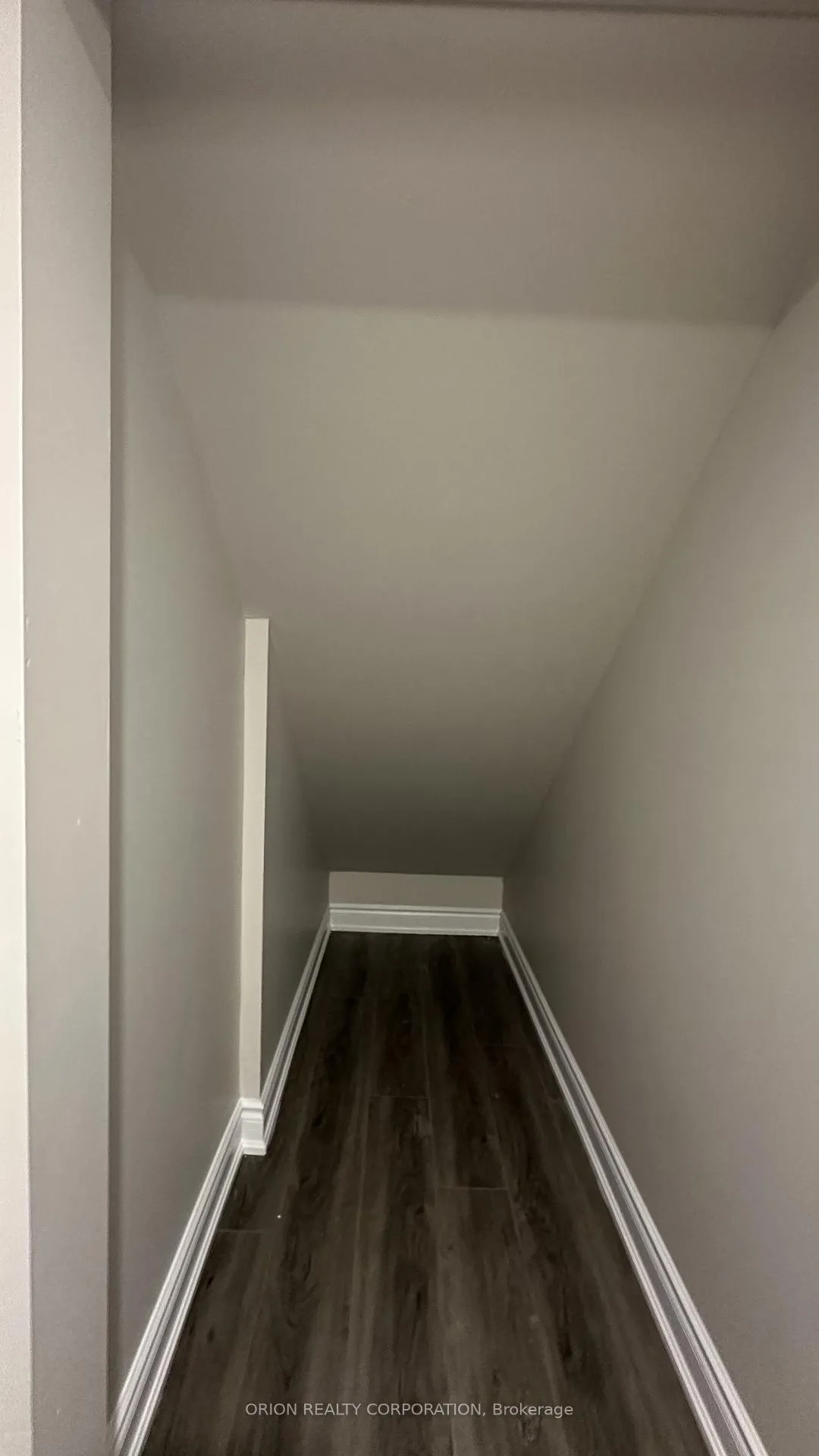 Photo 13 of 12 Trailbank Gardens, Hamilton, Waterdown — HOMEH