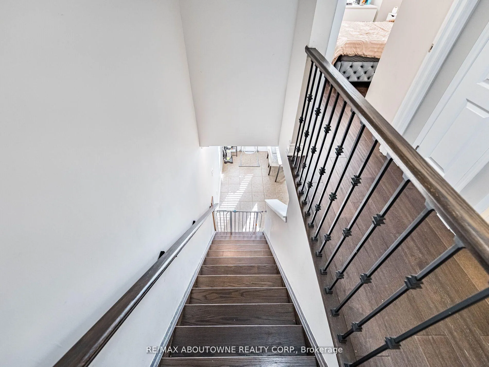 Photo 32 of Unit Unit 29, 6020 Derry Road, Milton, Scott — HOMEH