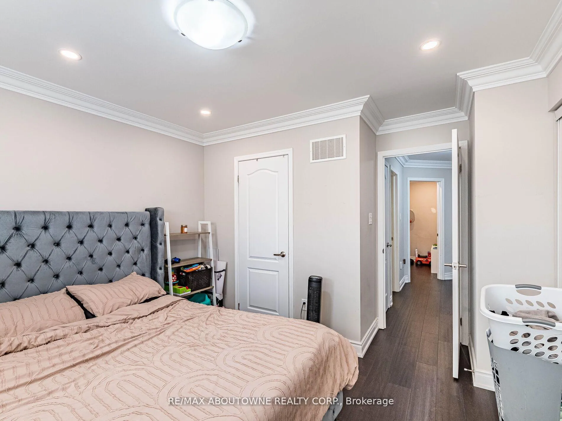 Photo 37 of Unit Unit 29, 6020 Derry Road, Milton, Scott — HOMEH
