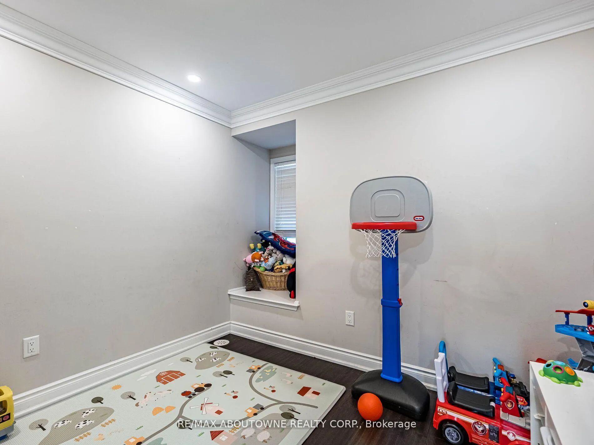 Photo 40 of Unit Unit 29, 6020 Derry Road, Milton, Scott — HOMEH