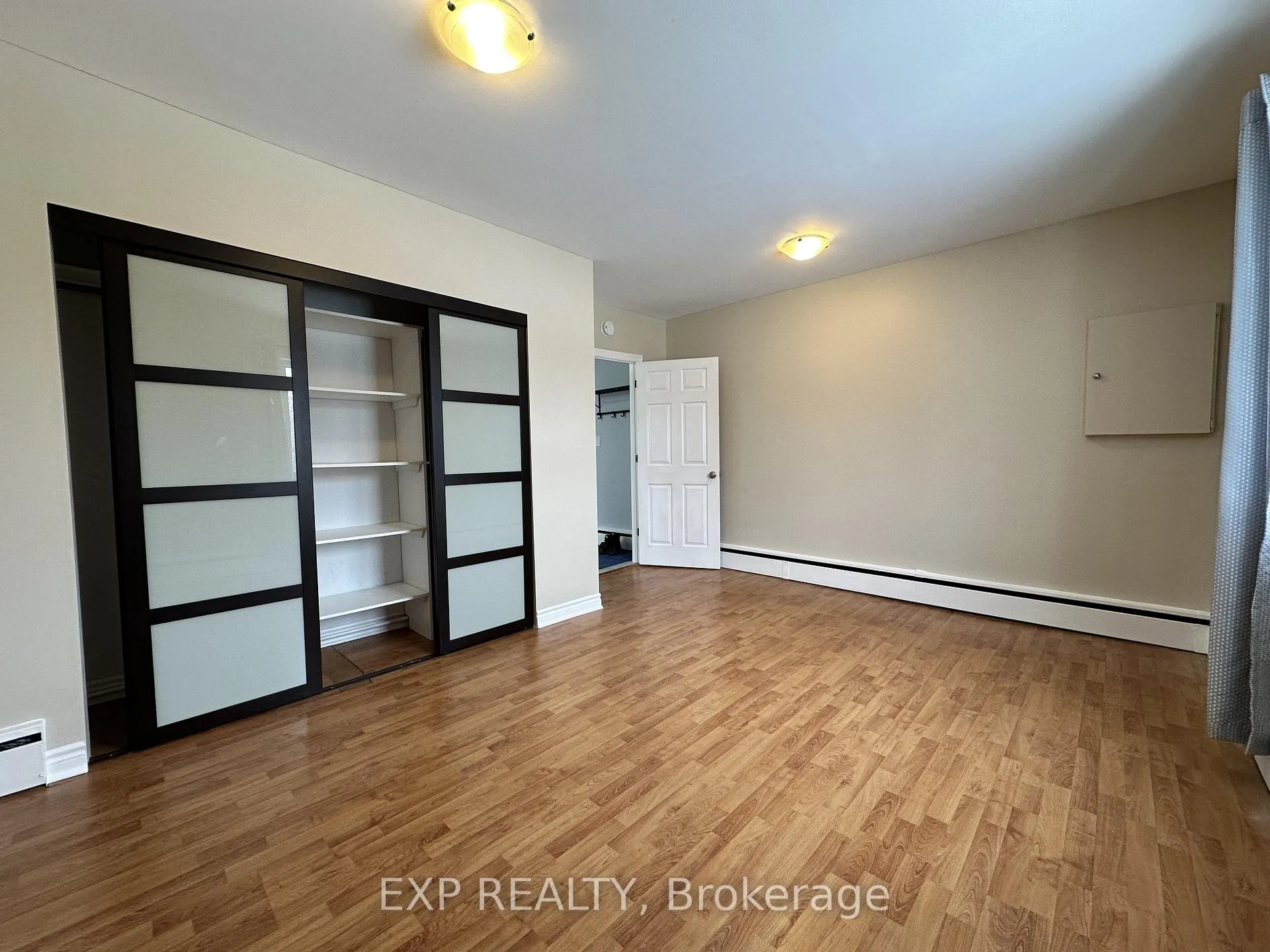 Photo 6 of 294 Joffre-Belanger Way, Ottawa, Vanier — HOMEH