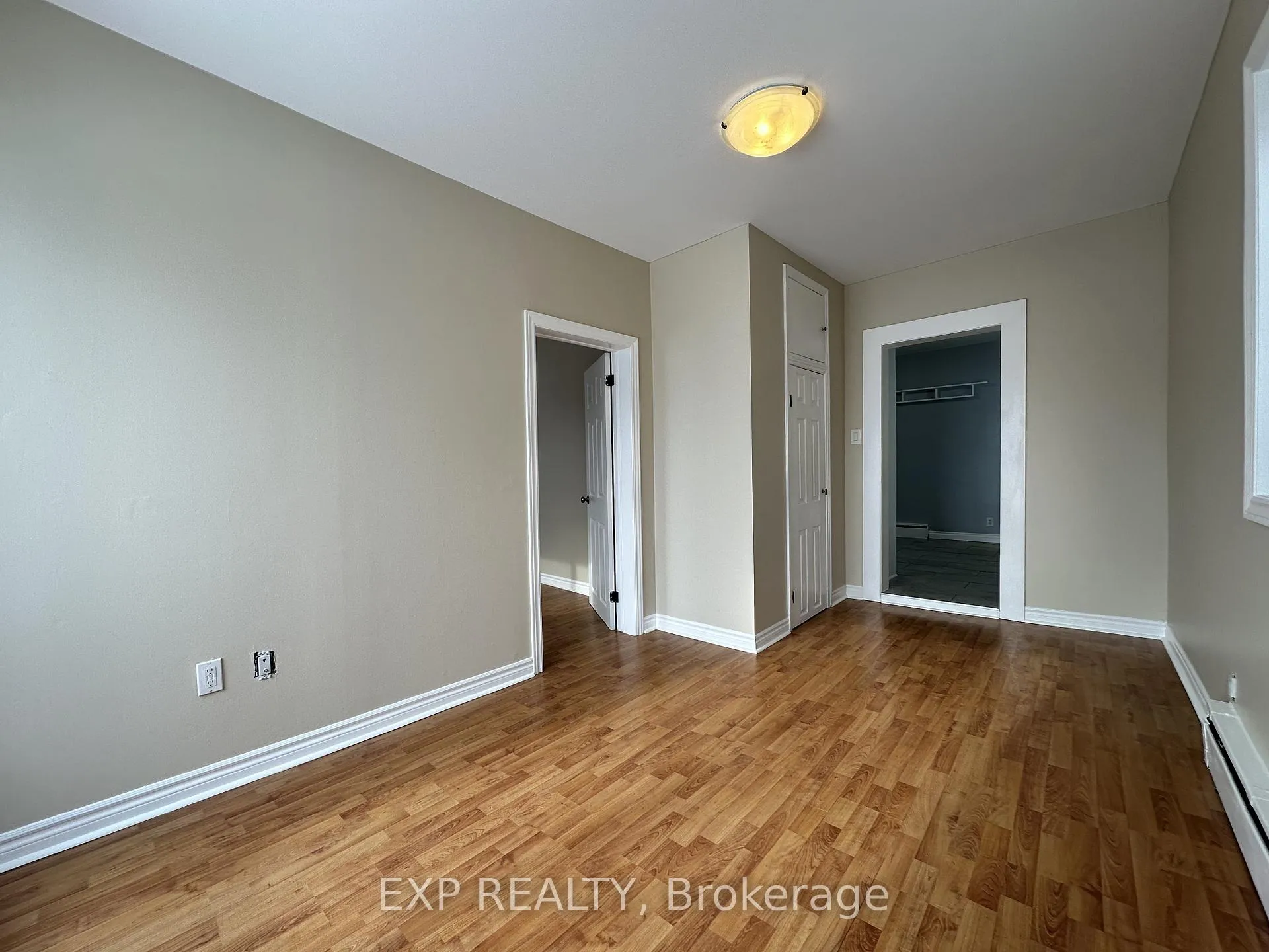 Photo 9 of 294 Joffre-Belanger Way, Ottawa, Vanier — HOMEH