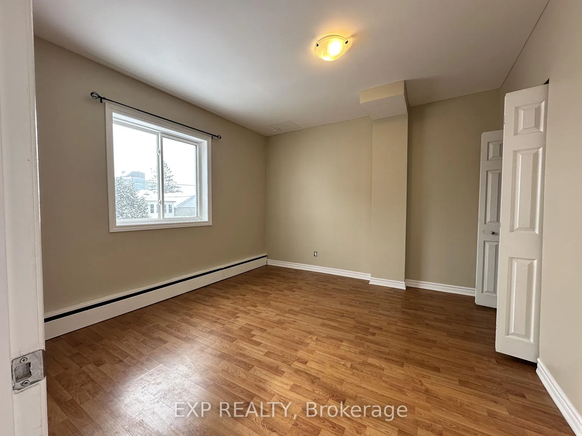 Photo 10 of 294 Joffre-Belanger Way, Ottawa, Vanier — HOMEH