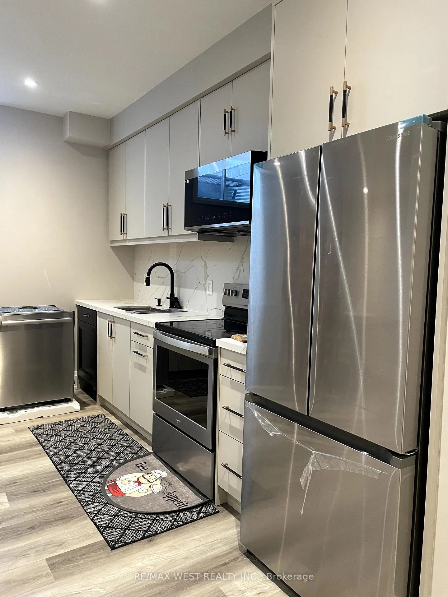 Photo 12 of 22 Ballard Drive, King, Nobleton — HOMEH