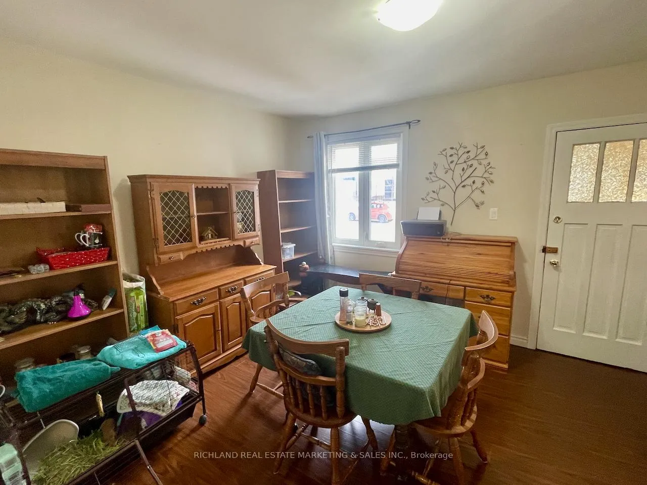 Photo 6 of 238 Adelaide Street E, Oshawa, O'Neill — HOMEH