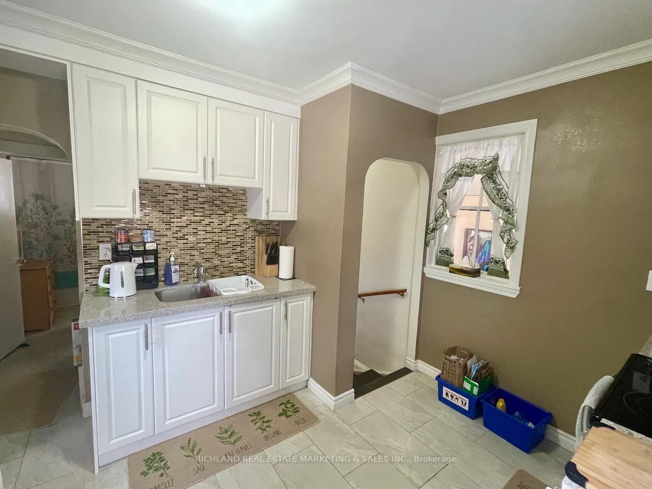Photo 9 of 238 Adelaide Street E, Oshawa, O'Neill — HOMEH