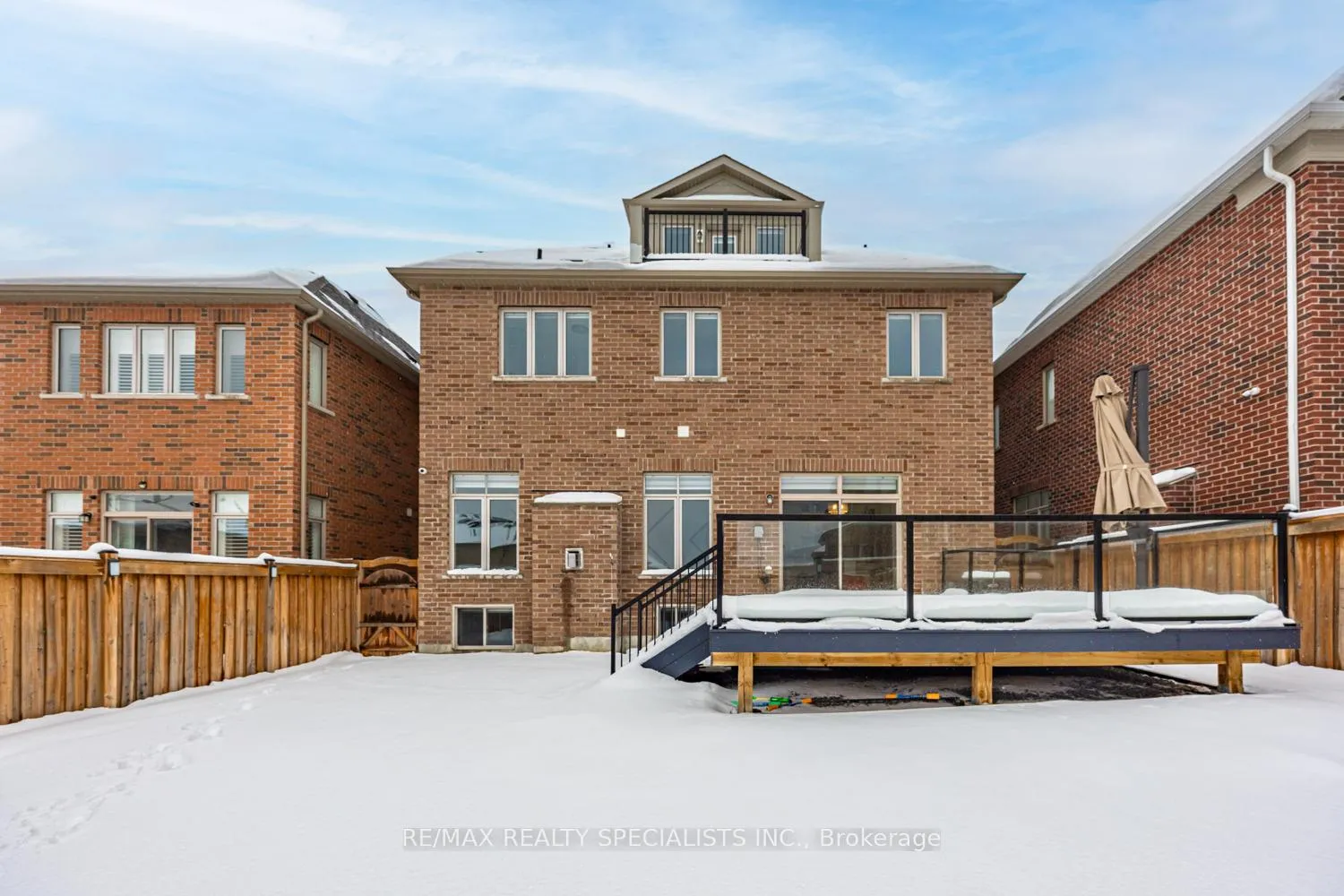 Photo 33 of 37 Micklefield Avenue, Whitby, Rural Whitby — HOMEH