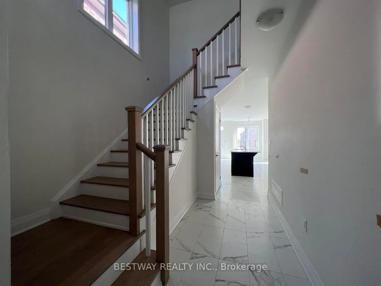 Photo 4 of Unit Upper, 3123 Willowridge Path, Pickering, Rural Pickering — HOMEH