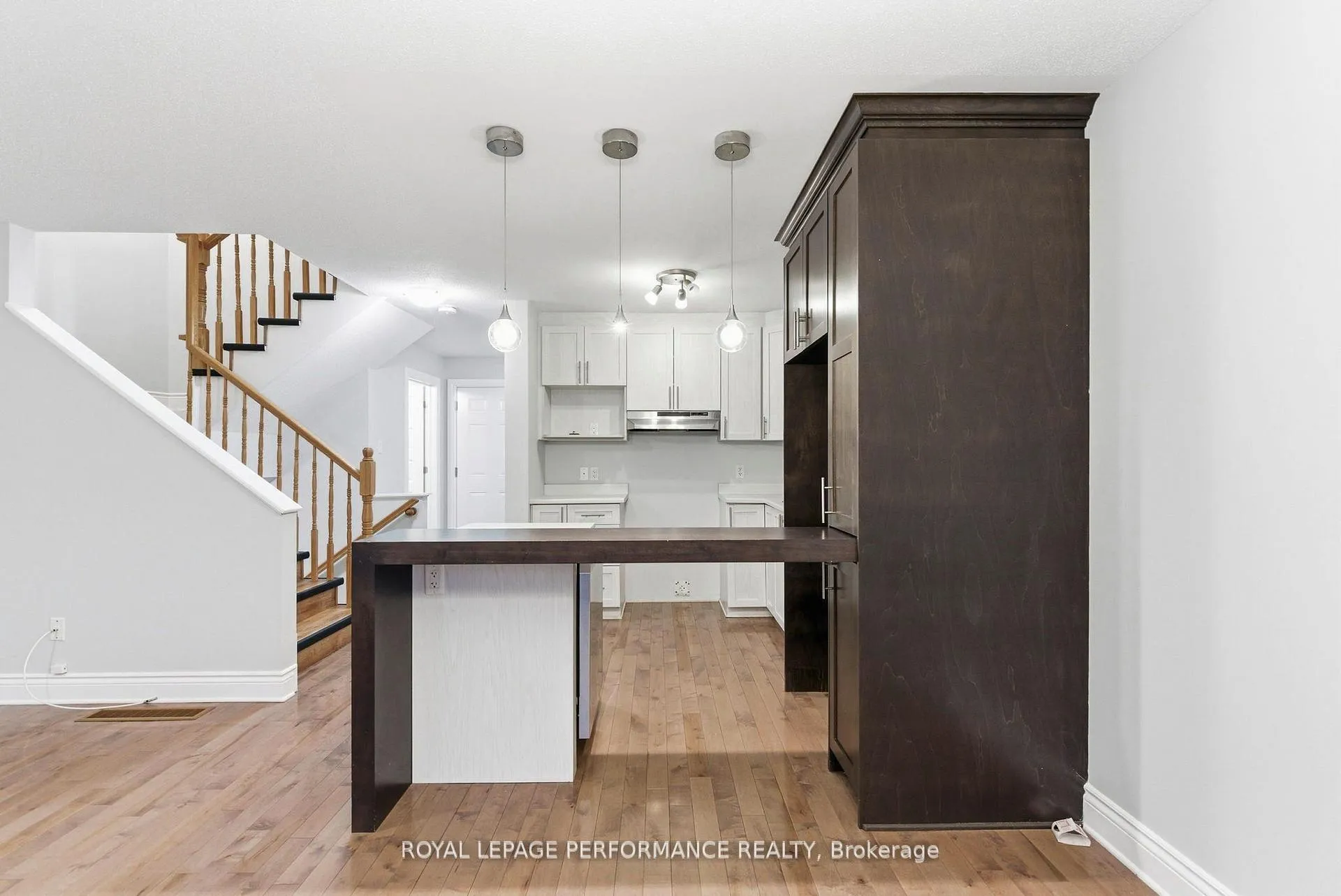 Photo 10 of 1154 Clement Court, Cornwall — HOMEH