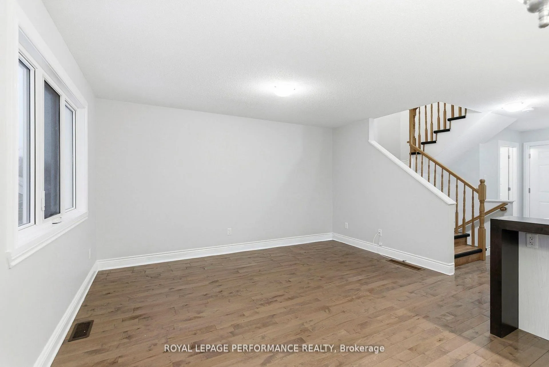 Photo 15 of 1154 Clement Court, Cornwall — HOMEH