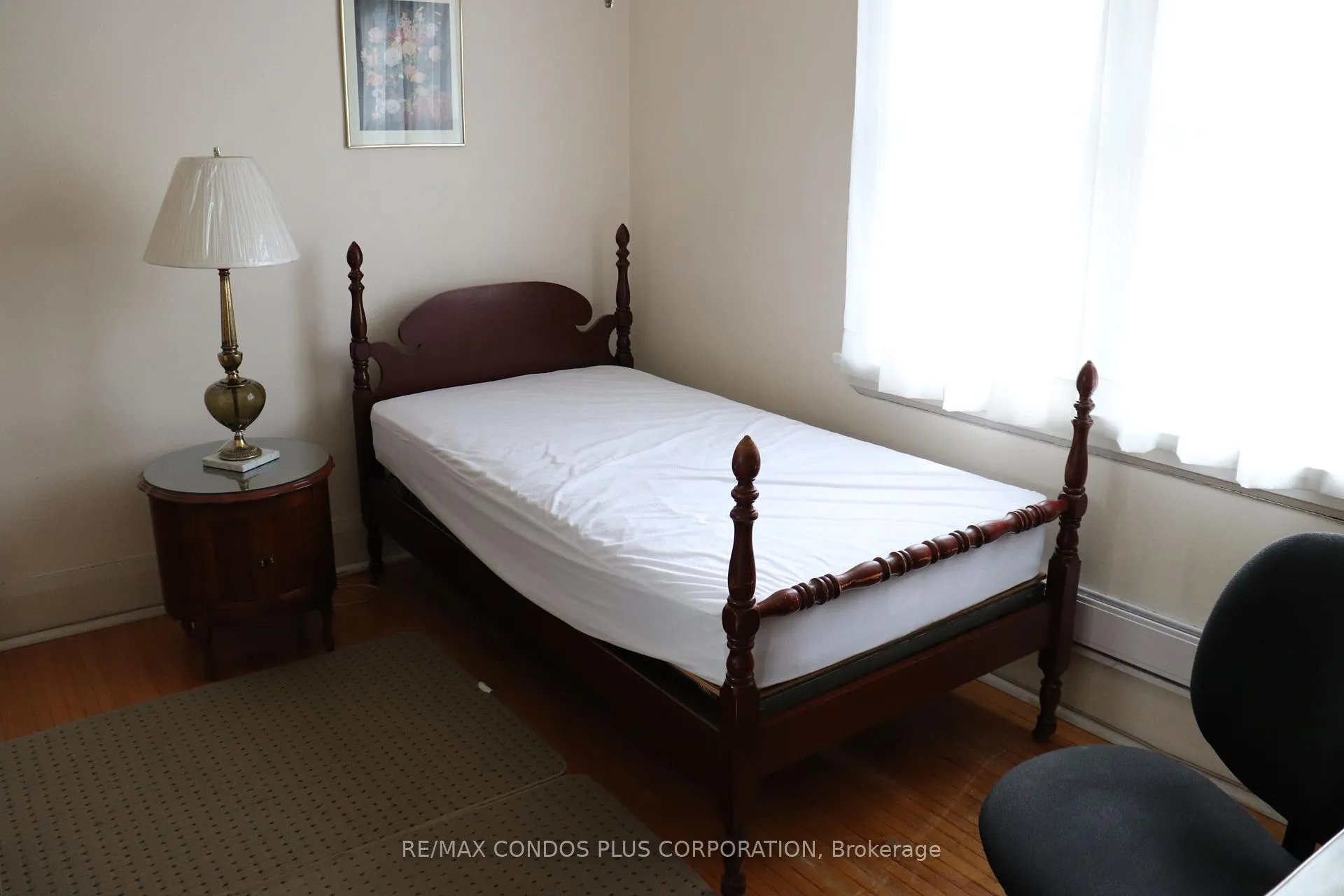 Photo 1 of 31 Rusholme Drive, Toronto, Little Portugal — HOMEH