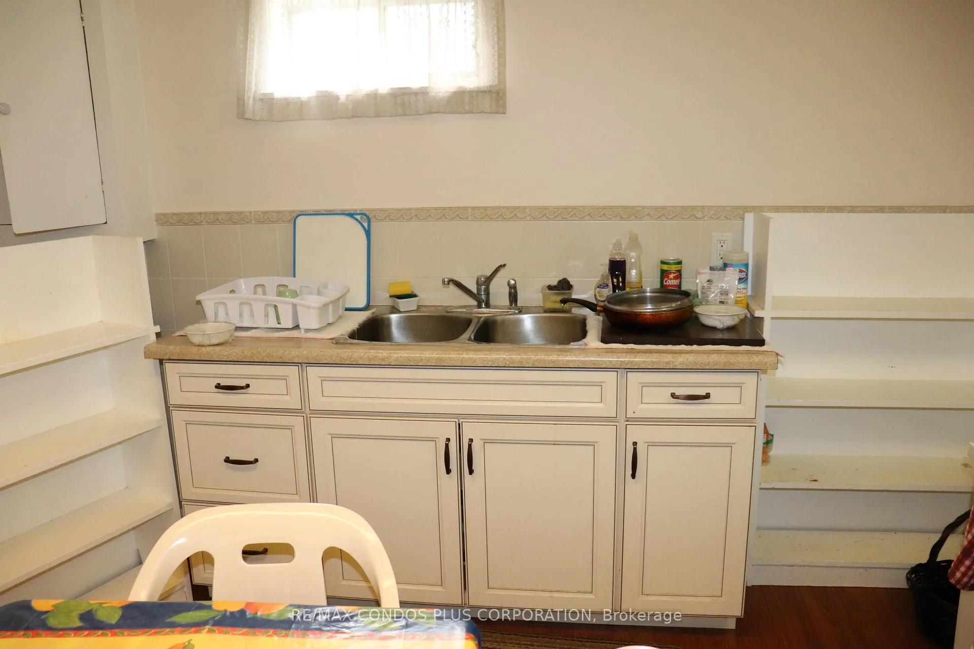 Photo 20 of 31 Rusholme Drive, Toronto, Little Portugal — HOMEH