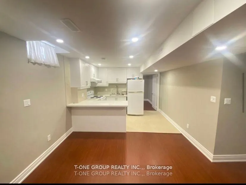 Photo 5 of Unit Lower, 277 Stonebridge Drive, Markham, Berczy — HOMEH