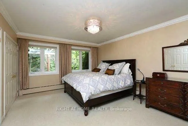 Photo 9 of 26 Sherwood Road E, Ajax, Central West — HOMEH
