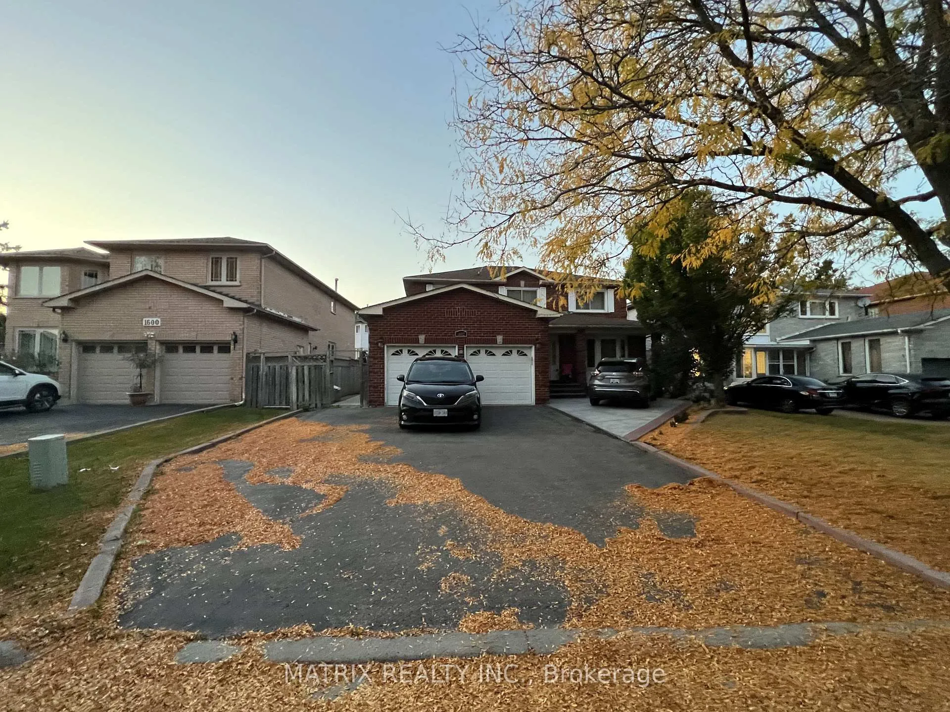 Photo 11 of 1602 Middleton Street, Pickering, Brock Ridge — HOMEH