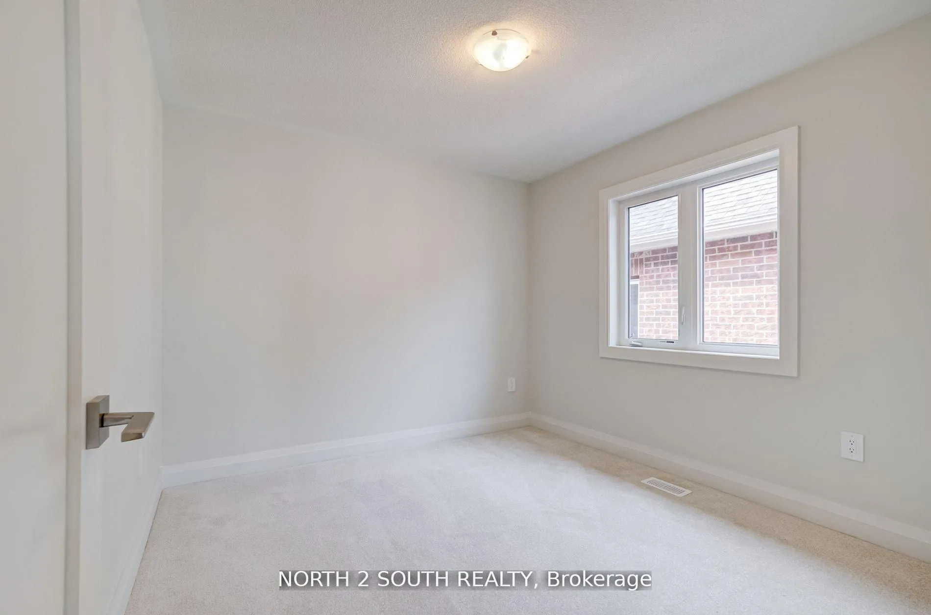 Photo 17 of 43 Virro Court, Vaughan, West Woodbridge — HOMEH