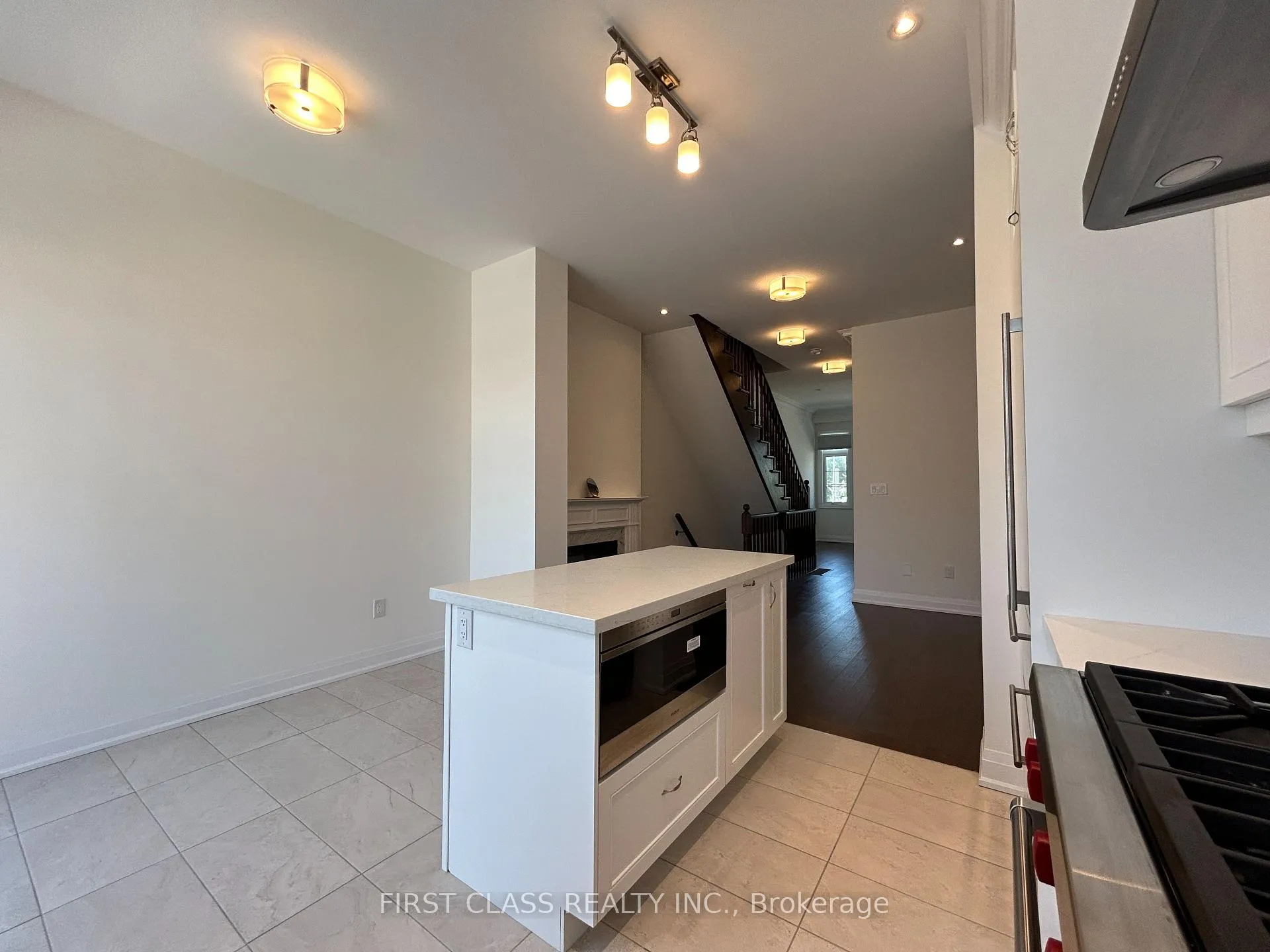 Photo 12 of 4231 Major Mackenzie Drive, Markham, Angus Glen — HOMEH