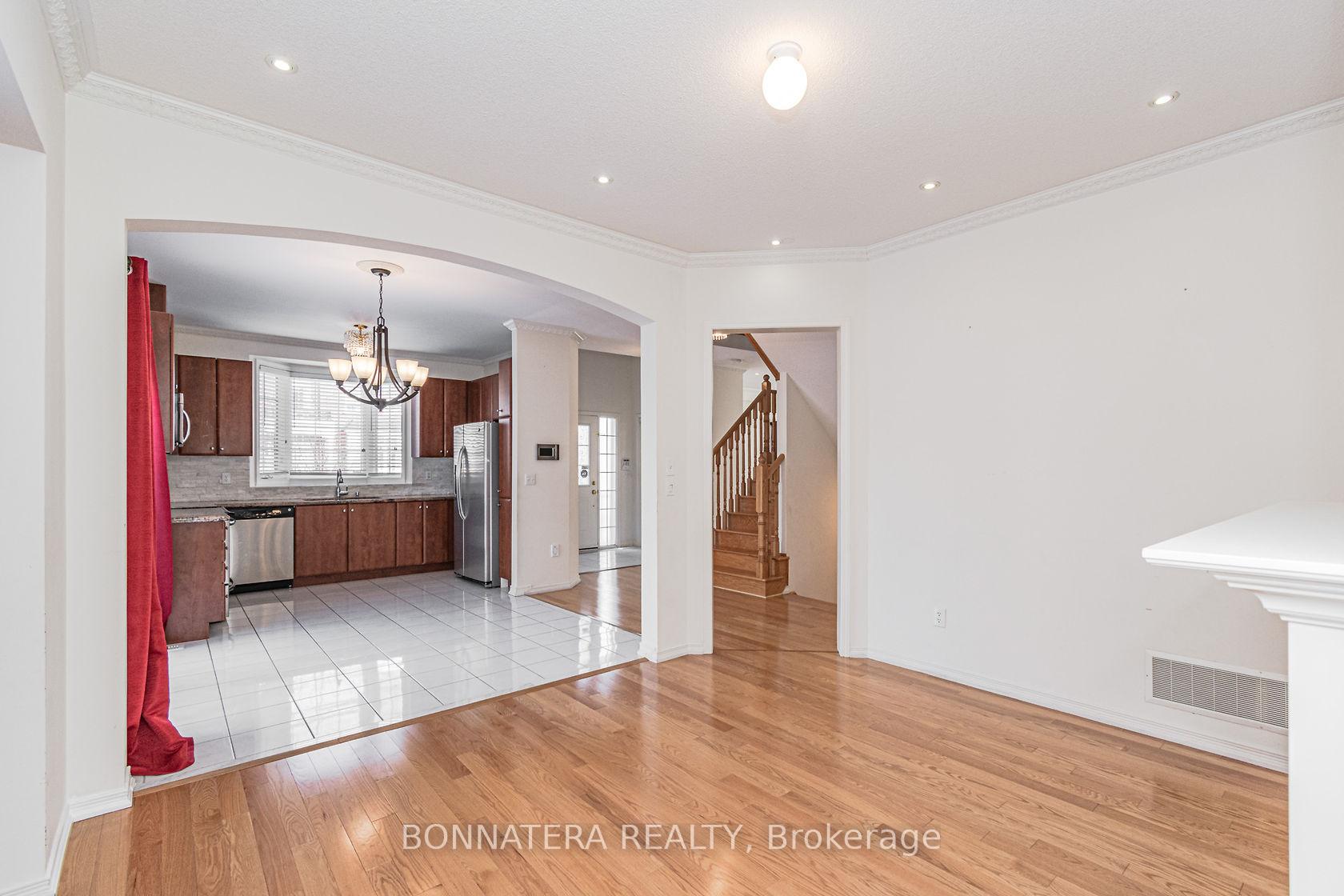 Photo 12 of 4235 Fuller Crescent, Burlington, Alton — HOMEH