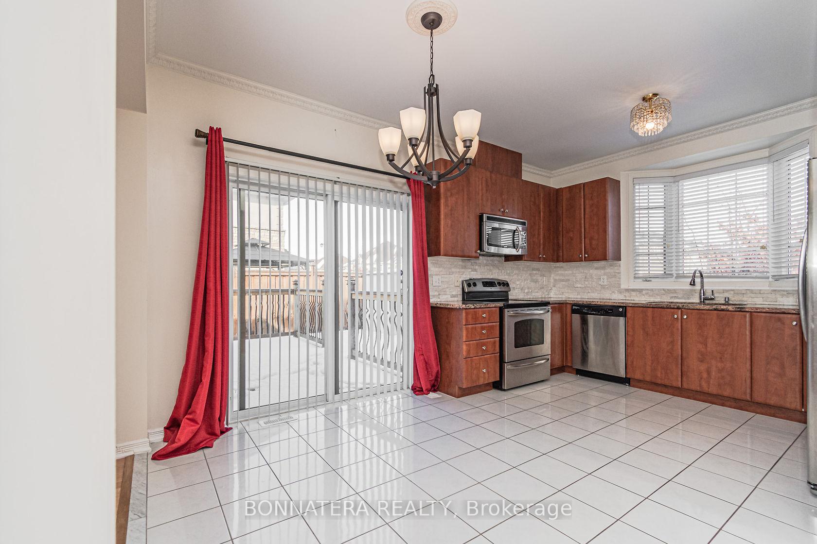 Photo 14 of 4235 Fuller Crescent, Burlington, Alton — HOMEH