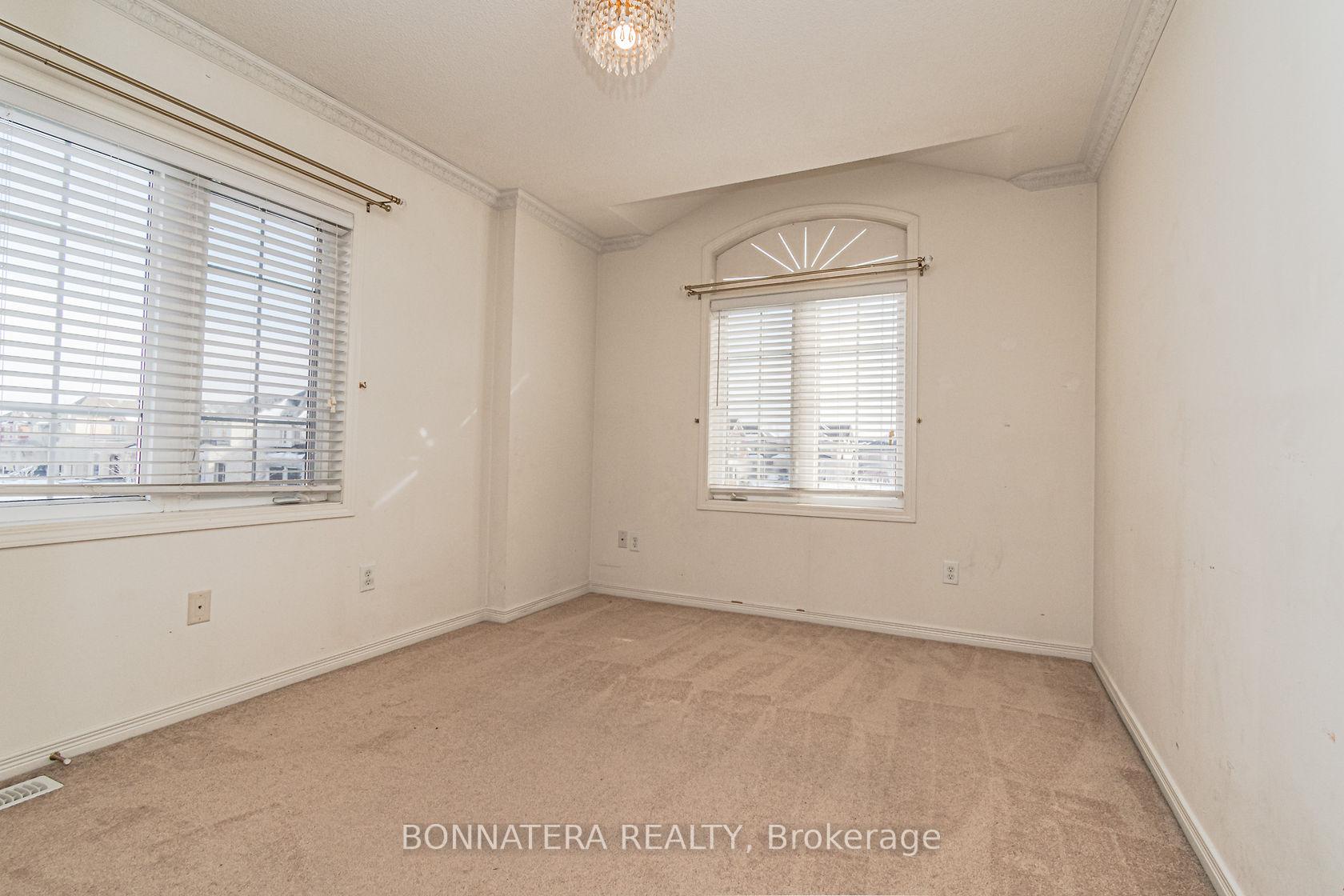 Photo 31 of 4235 Fuller Crescent, Burlington, Alton — HOMEH
